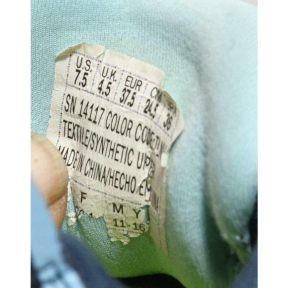 Skechers Women's Go Run Ride 6- Teal Blue Running Shoes- 14117 (Size US 7.5) - Picture 8 of 8